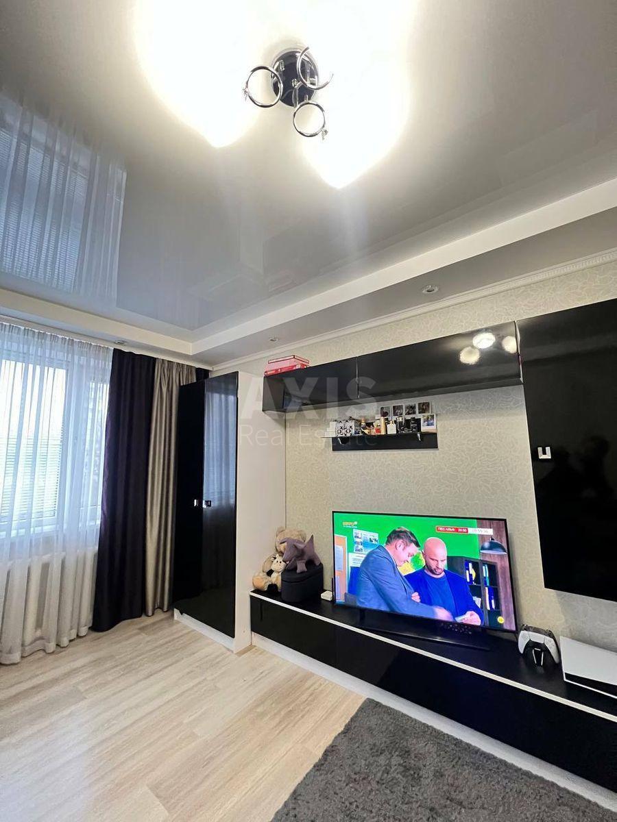 1k apartment vul. Jakubovs'kogo Marshala 35
