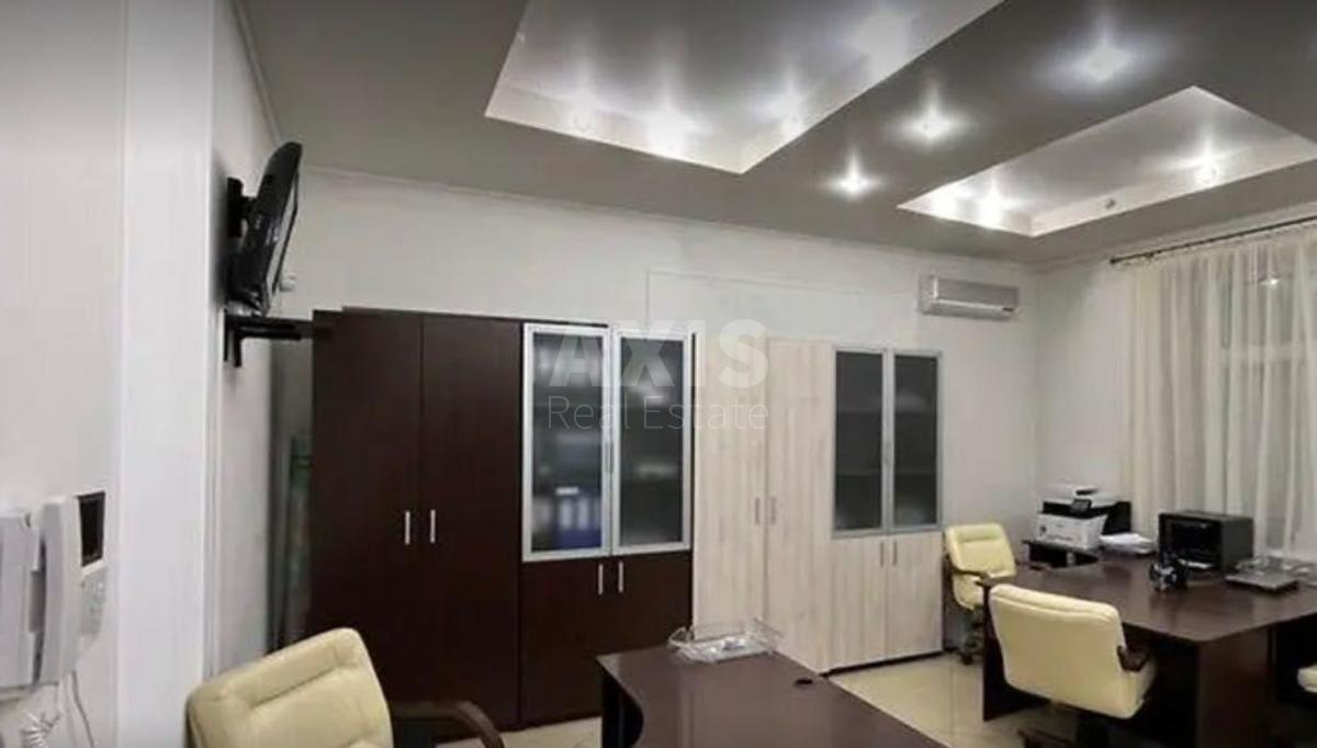 2k apartment vul. Shovkovychna 183