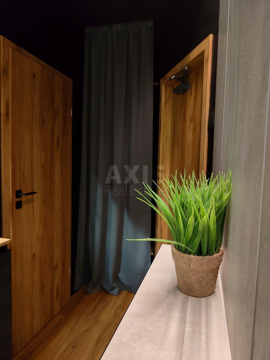 1к квартира ул. Ревуцкого 40В6106920