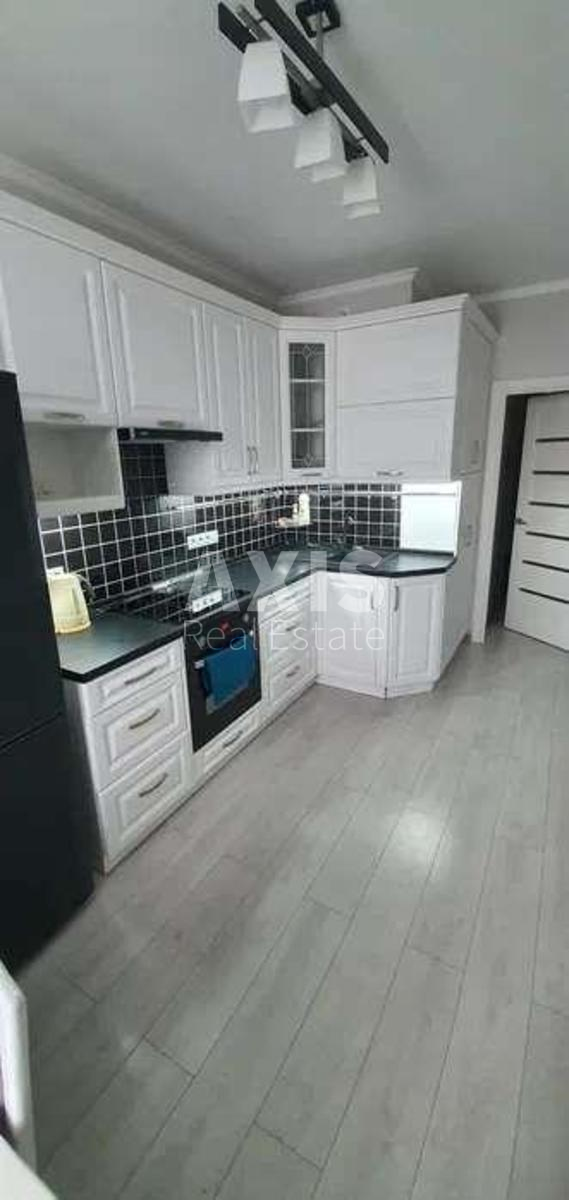2k apartment pr-t Geroi'v Stalingrada 2Д348680