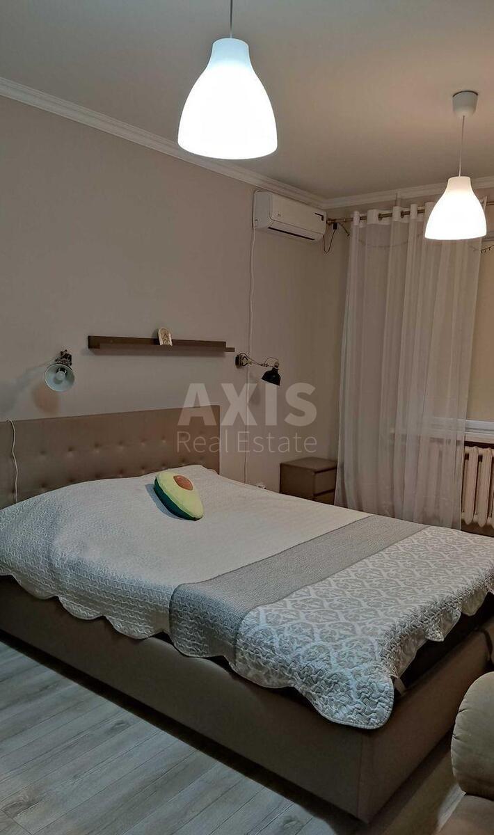 2k apartment vul. Zarichna 1