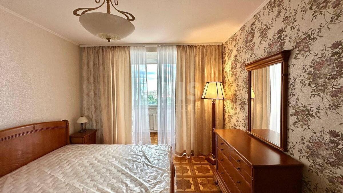 3k apartment vul. Dragomanova 31583148
