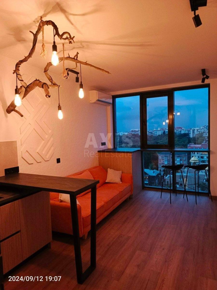1k apartment vul. Kudrjavs'ka 240