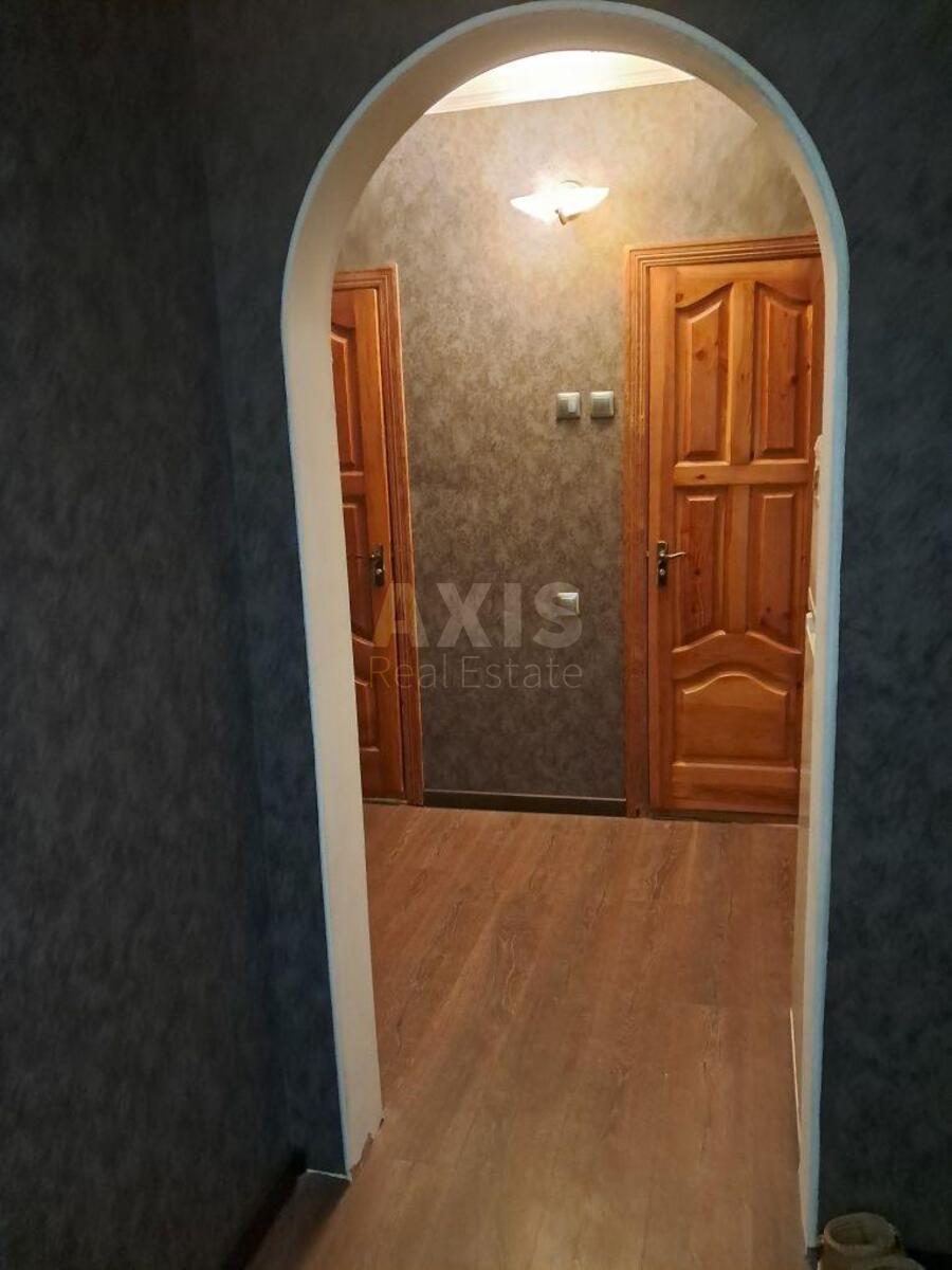2к квартира ул. Закревского Николая 556