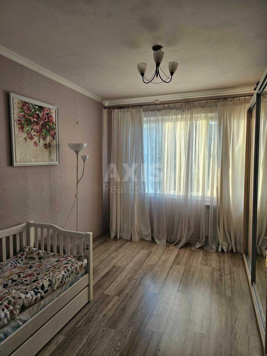 3k apartment vul. Ronalda Reyhana 30А623876