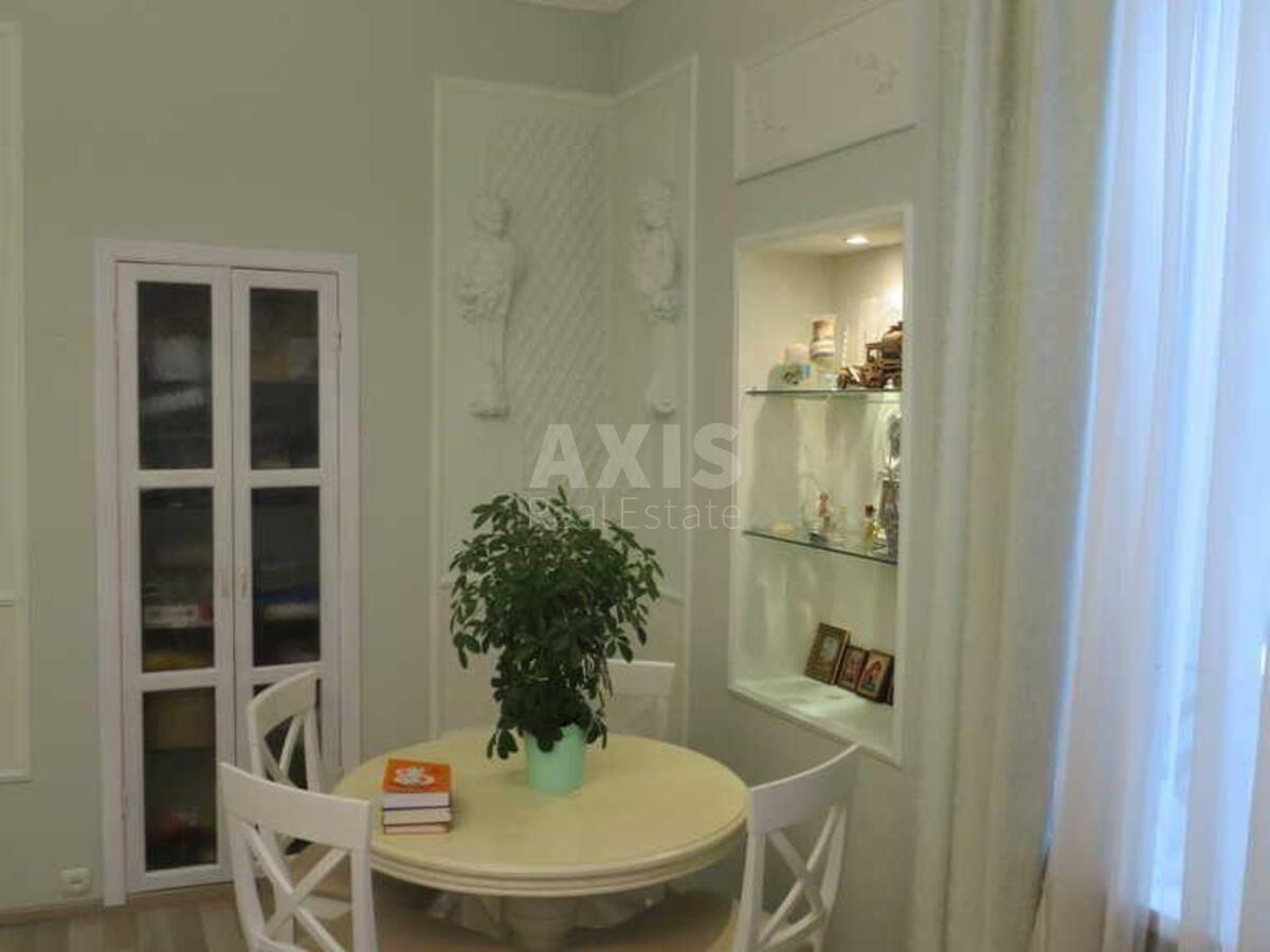 2k apartment vul. Jurkivs'ka 370