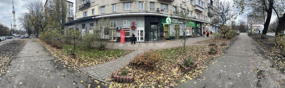 Объект торговли ул. Дорогожицкая 17, 220м21