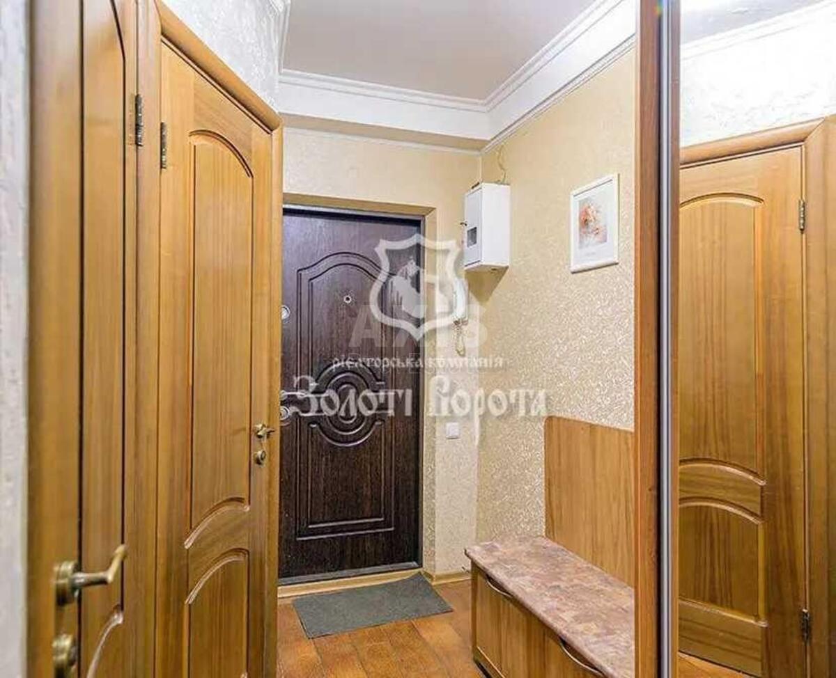 3k apartment vul. Borshhagivs'ka 1611