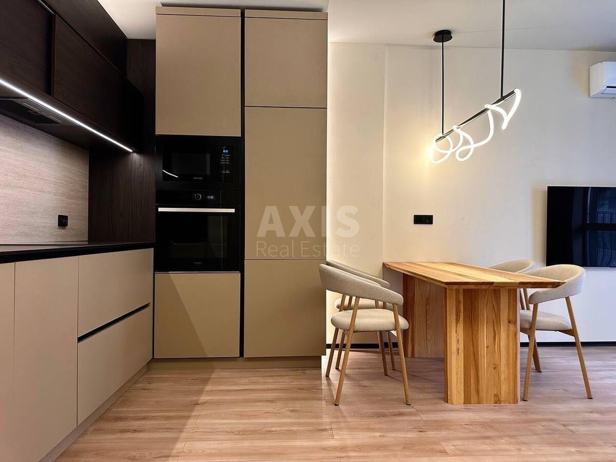 1k apartment bul. Ryl's'kogo Tadeja 162023