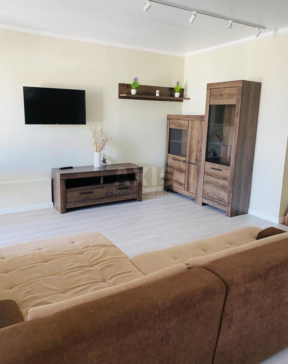 1k apartment vul. Rajduzhna 561