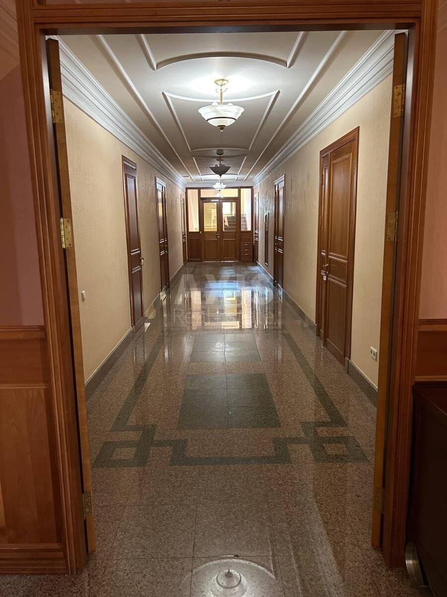 Office vul. Lyps'ka 10, 116m25
