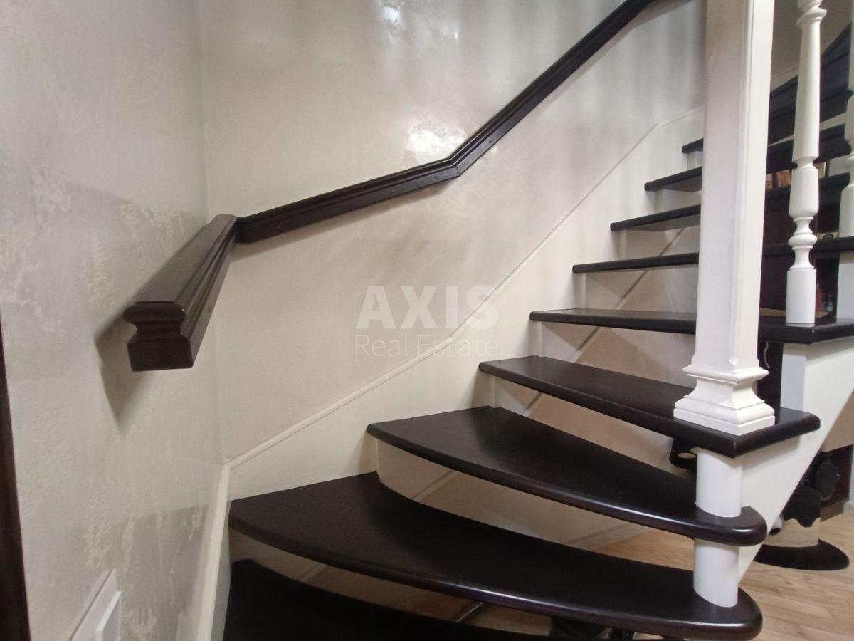 3k apartment pr-t Poryka Vasylja 7Б2