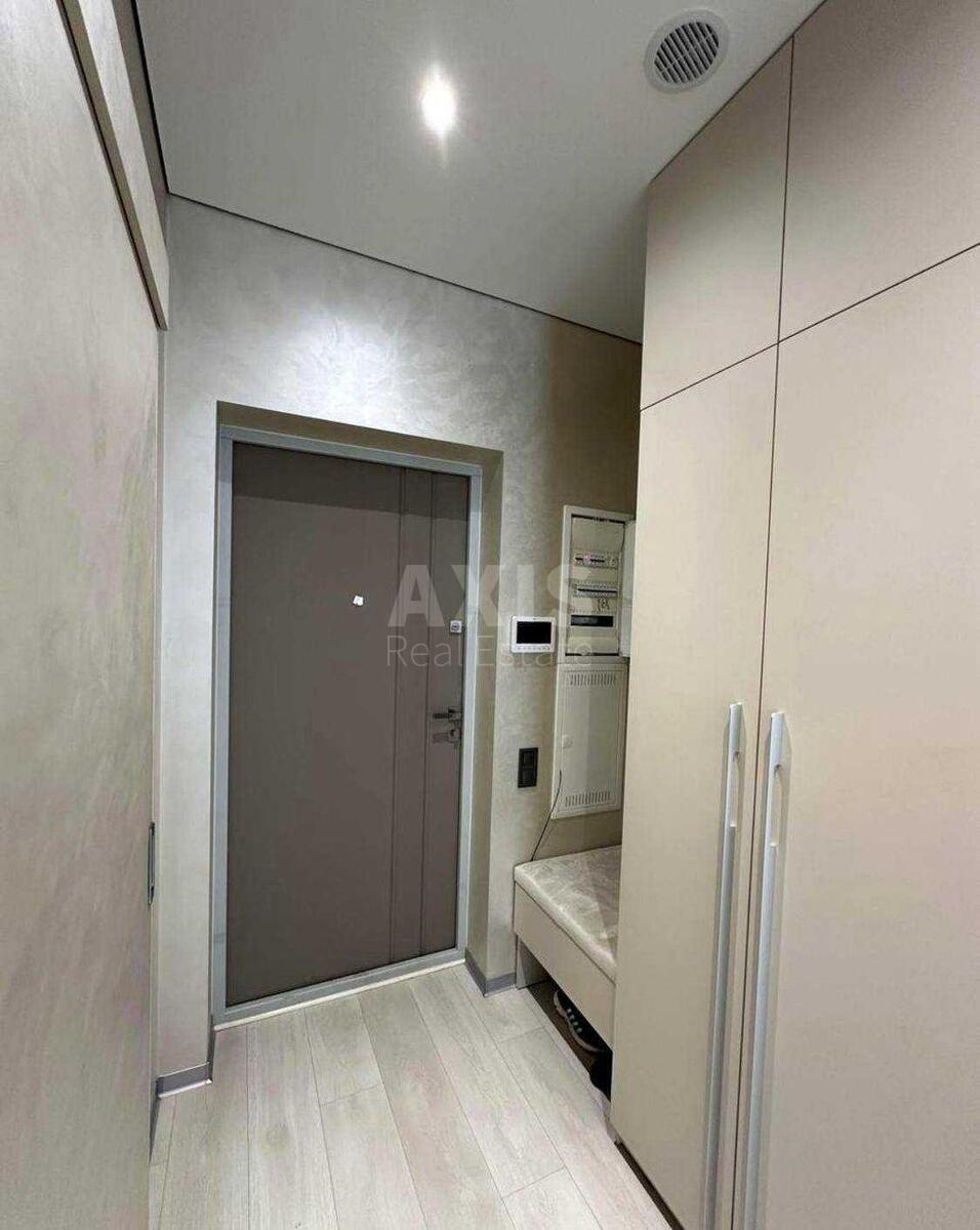 3k apartment nab. Dniprovs'ka 15Ж6274611