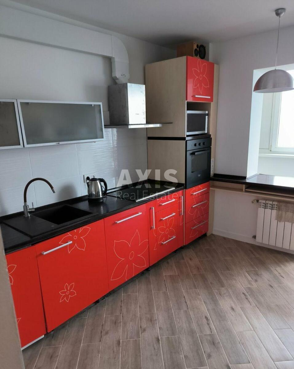 1k apartment vul. Revuc'kogo 42