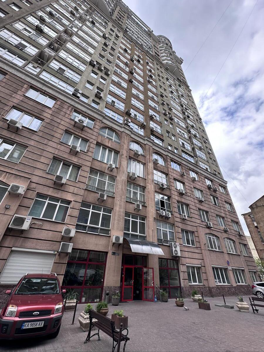 2k apartment vul. Saksagans'kogo 1219