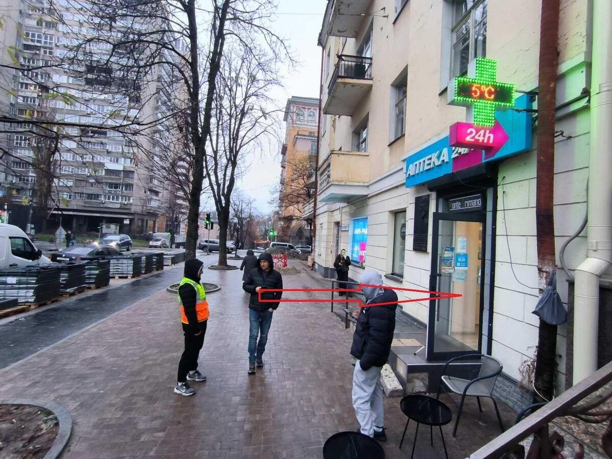 Объект торговли ул. Хмельницкого Богдана 66, 11м2630010