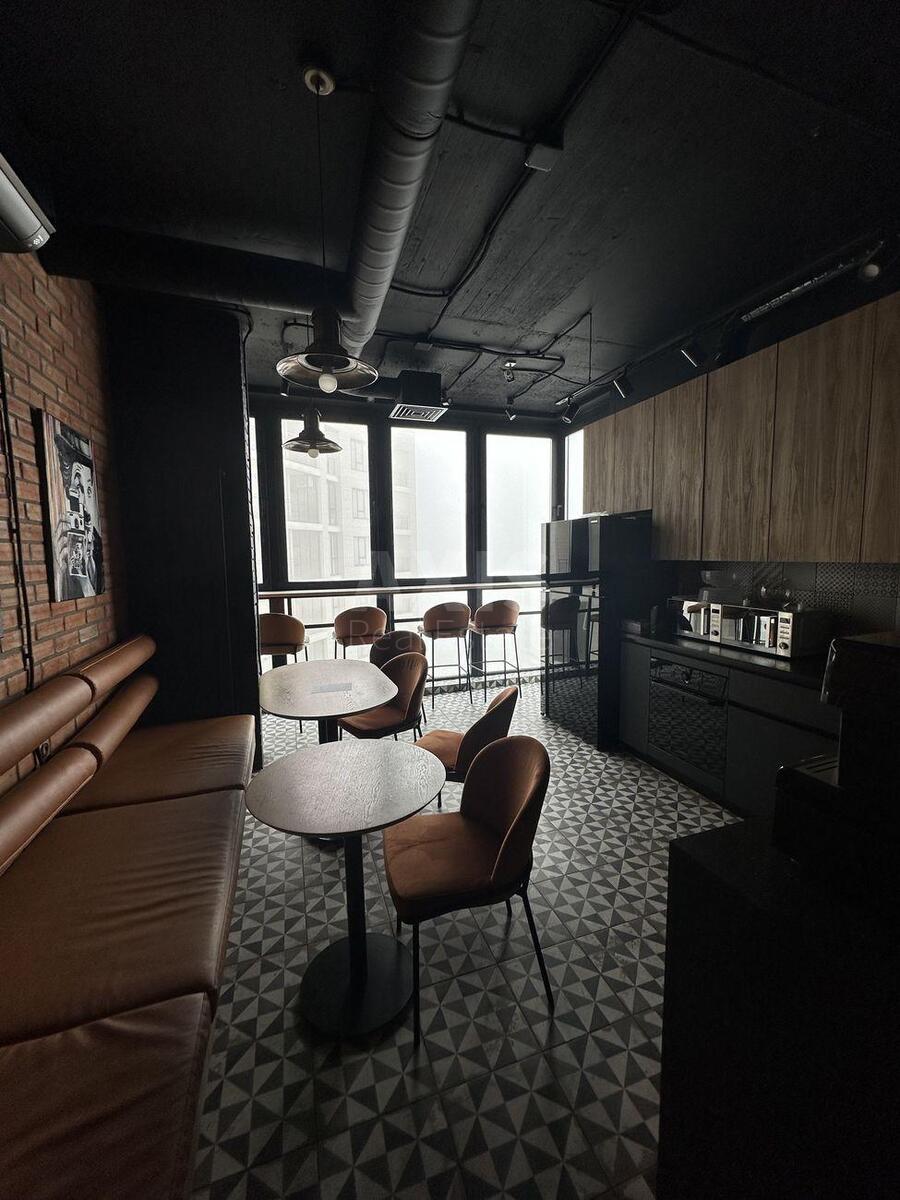 Office vul. Barbjusa Anri 28А, 330m2544291