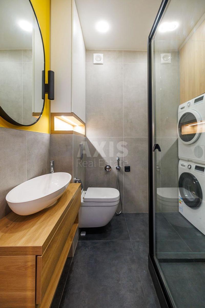 2k apartment vul. Oleksandra Olesja 45