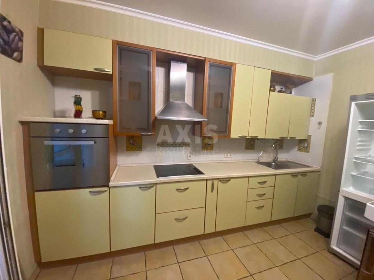 2k apartment vul. Lebedjeva-Kumacha 5