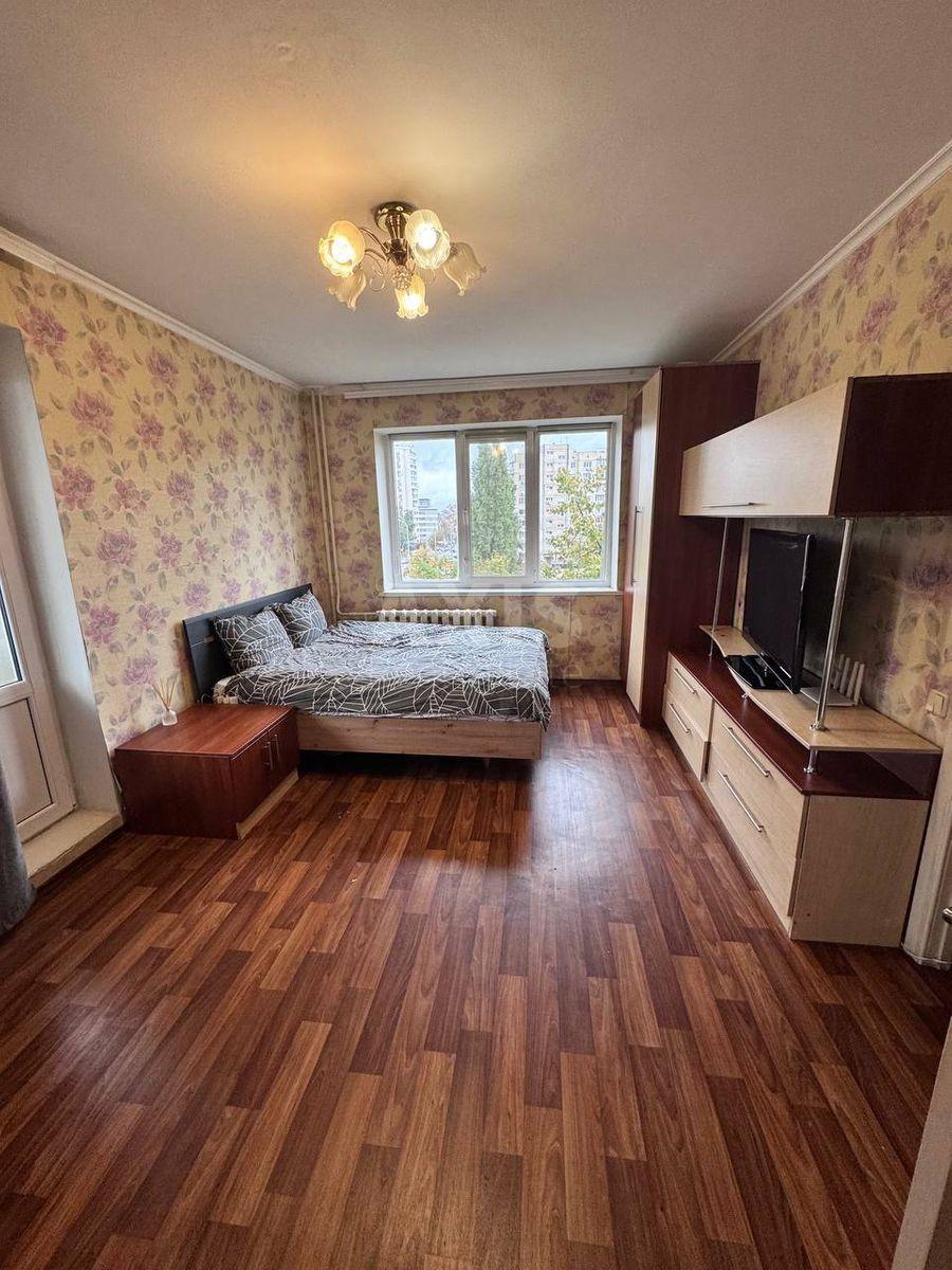 1k apartment vul. Myhajla Maksymovycha 24