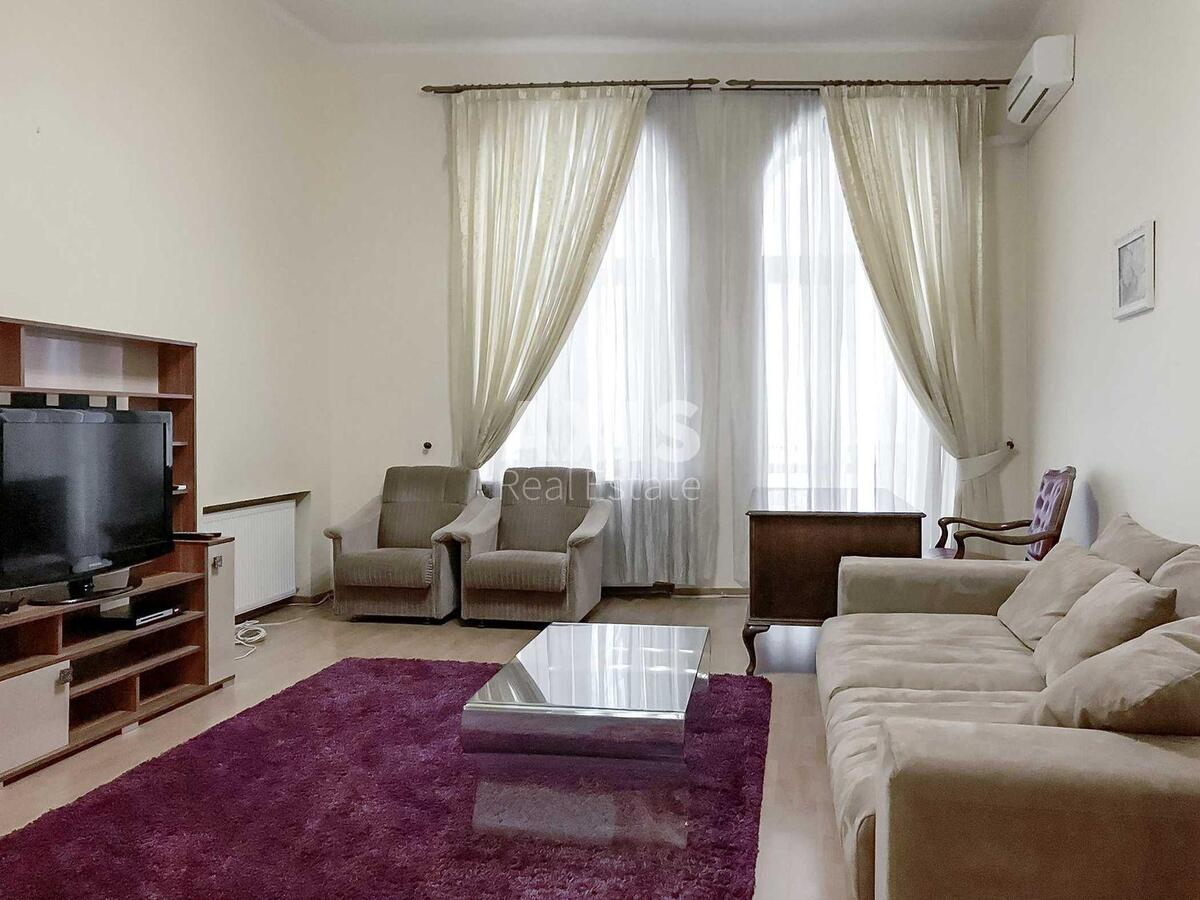 2k apartment vul. Desjatynna 1/3530080
