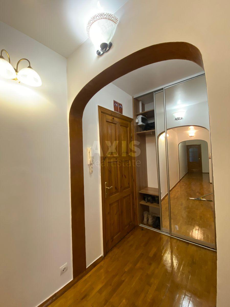 3k apartment vul. Zoologichna 6В9