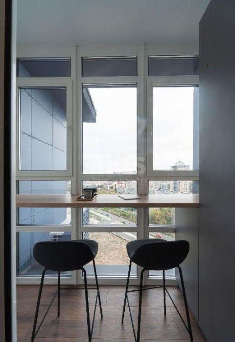 2k apartment vul. Mykil's'ko-Slobids'ka 3А8
