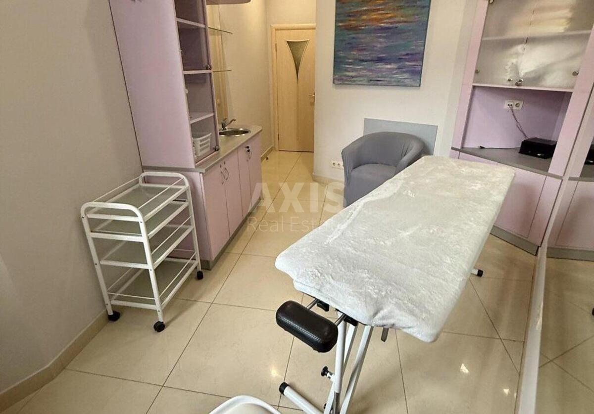 Office vul. Chornovola V'jacheslava 27, 95m26046410