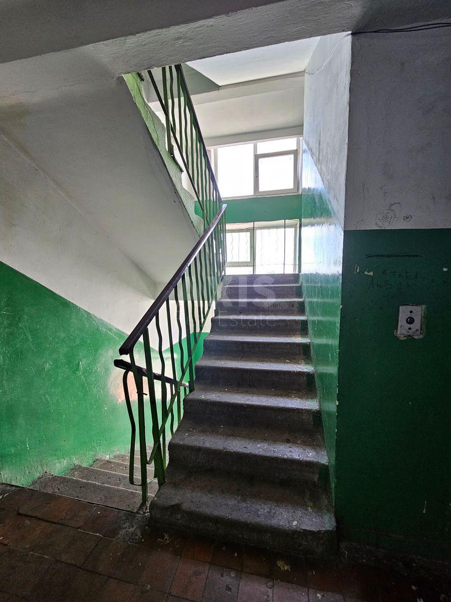 1к квартира ул. Радужная 13В9