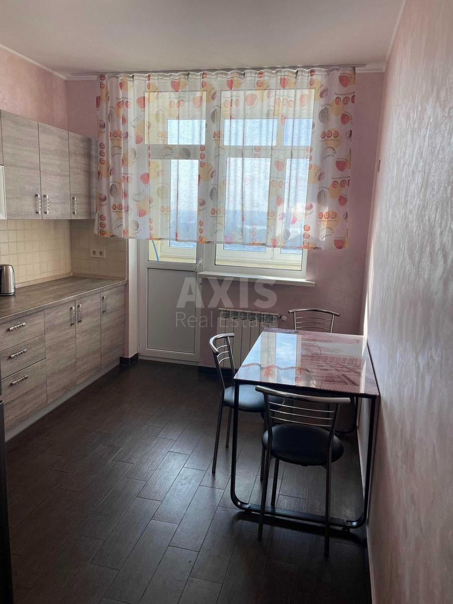1k apartment pr-t Bazhana Mykoly 8Б3