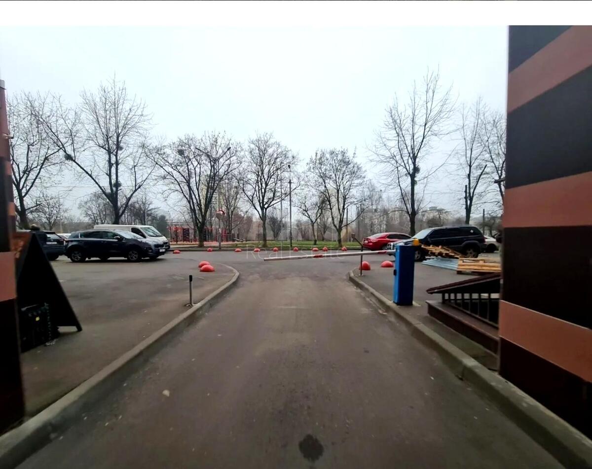 Office vul. Garmatna 38Б, 49m26395212