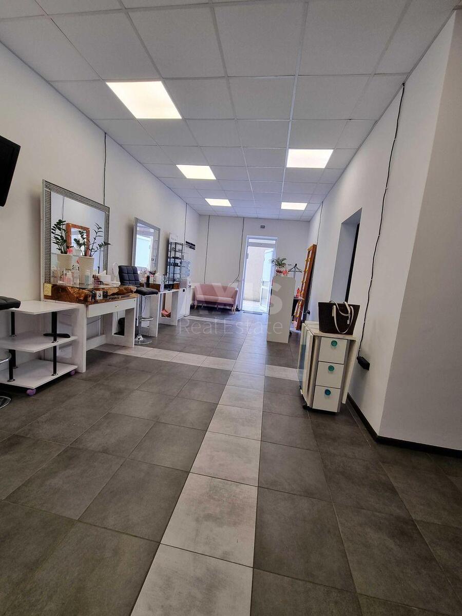 Office vul. Kostjantynivs'ka 75, 90m2