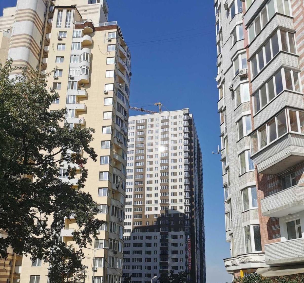 2k apartment vul. Dovnar-Zapol's'kogo 4А
