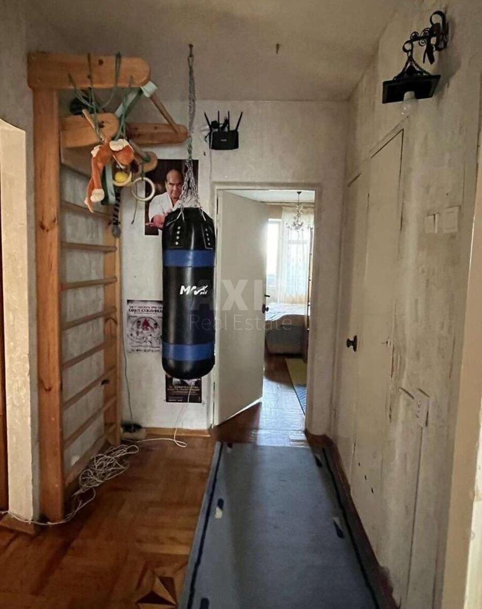 3k apartment vul. Grygorovycha-Bars'kogo 711