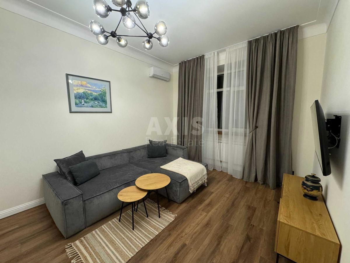2k apartment bul. Druzhby Narodiv 112