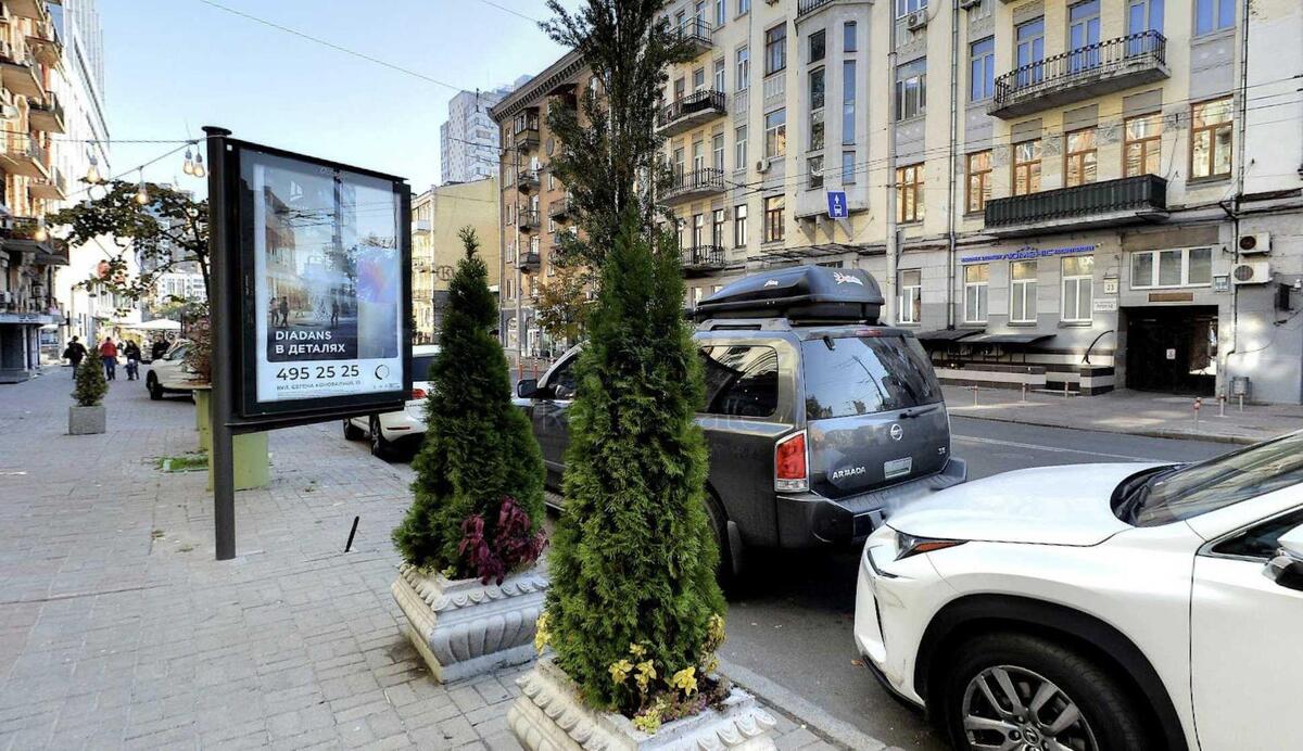 Объект торговли ул. Руставели Шота 23, 160м23