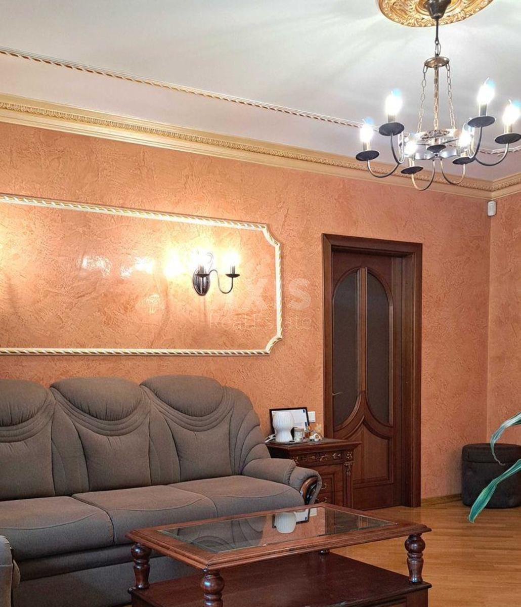 2k apartment vul. Shovkovychna 202