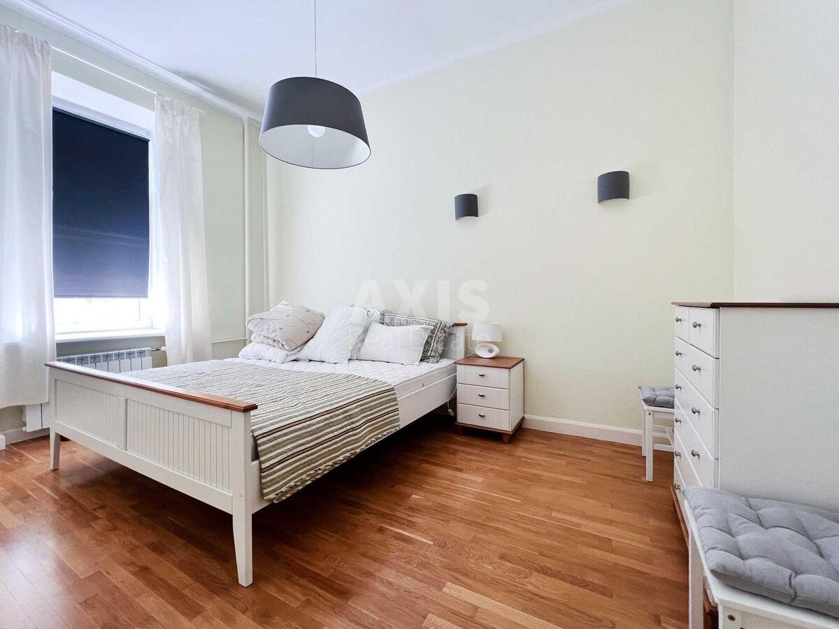 4k apartment vul. Ljuterans'ka 28/1911