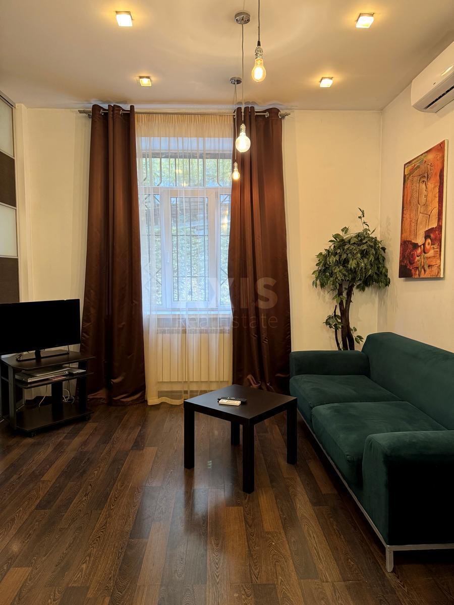 1k apartment bul. Lesi Ukrai'nky 6615472