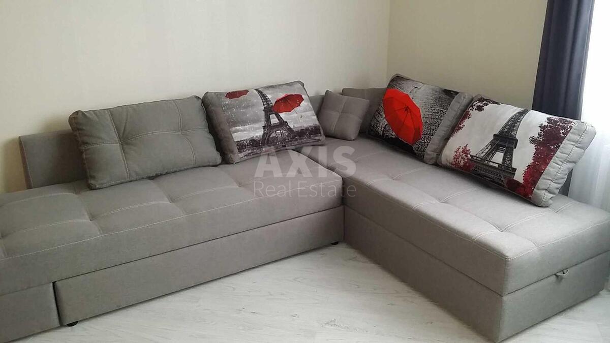 2k apartment vul. Yulia Zdanovska 46/1613382