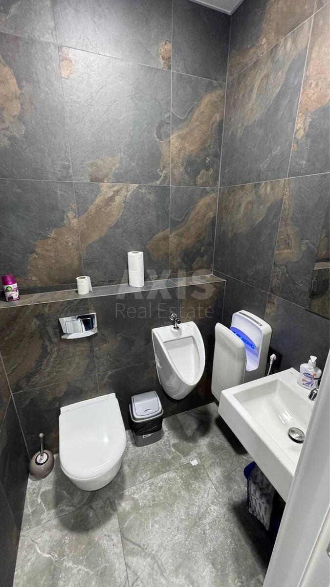 Office vul. Zhyljans'ka 68, 118m26087611