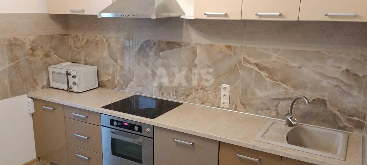 1к квартира ул. Верховинца Василия 1056549