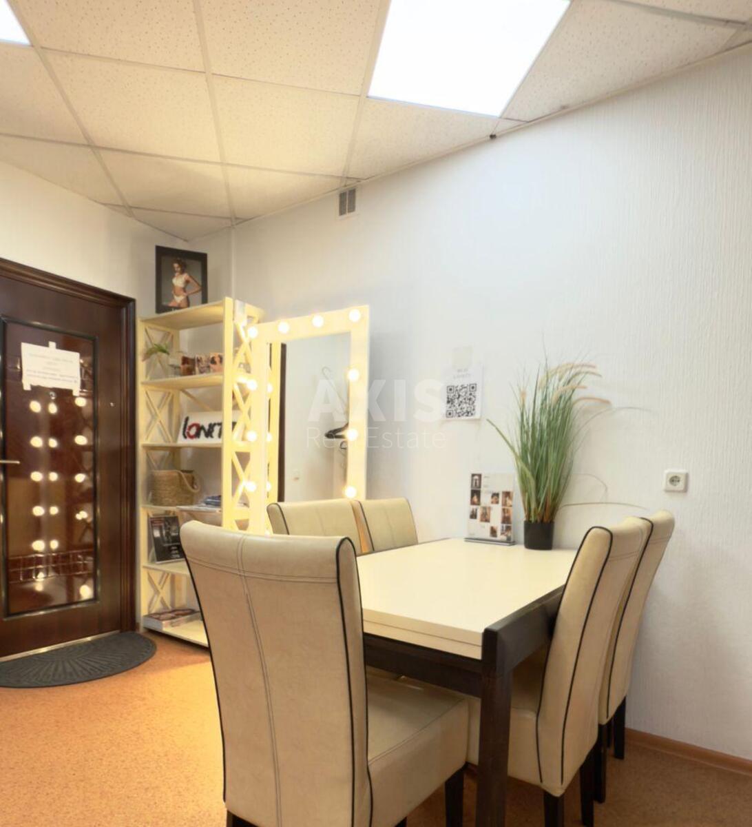 Trade object vul. Saljutna 1Б, 92m2609125