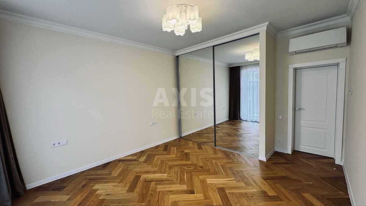 House vul. Bud'onnogo, 203m2, Kyiv city5669112