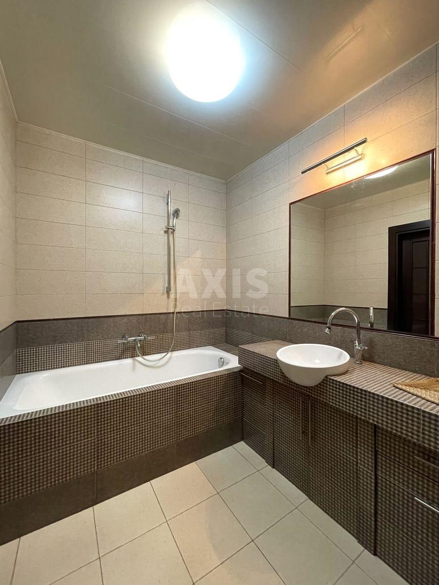 1k apartment vul. Ushakova Mykoly 18
