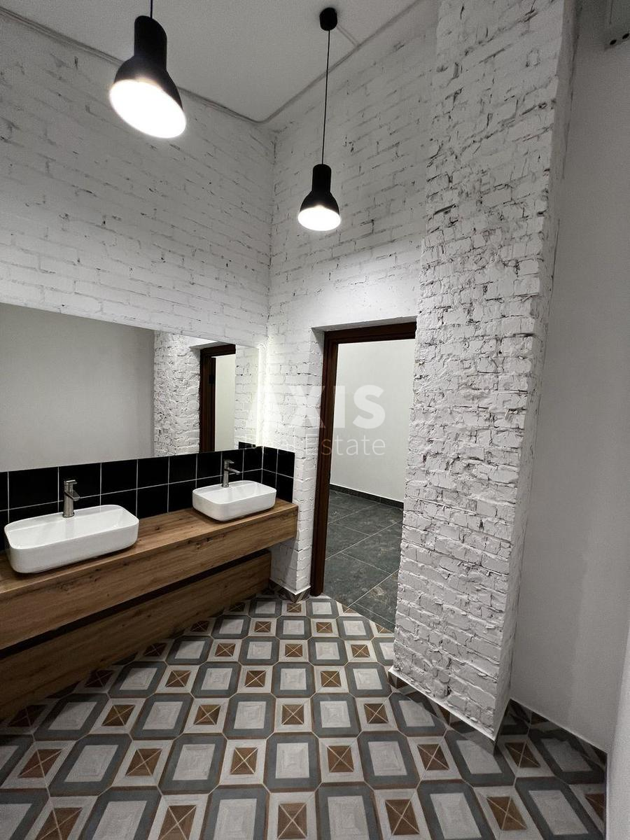 Office vul. Mezhygirs'ka 87А, 250m2438114