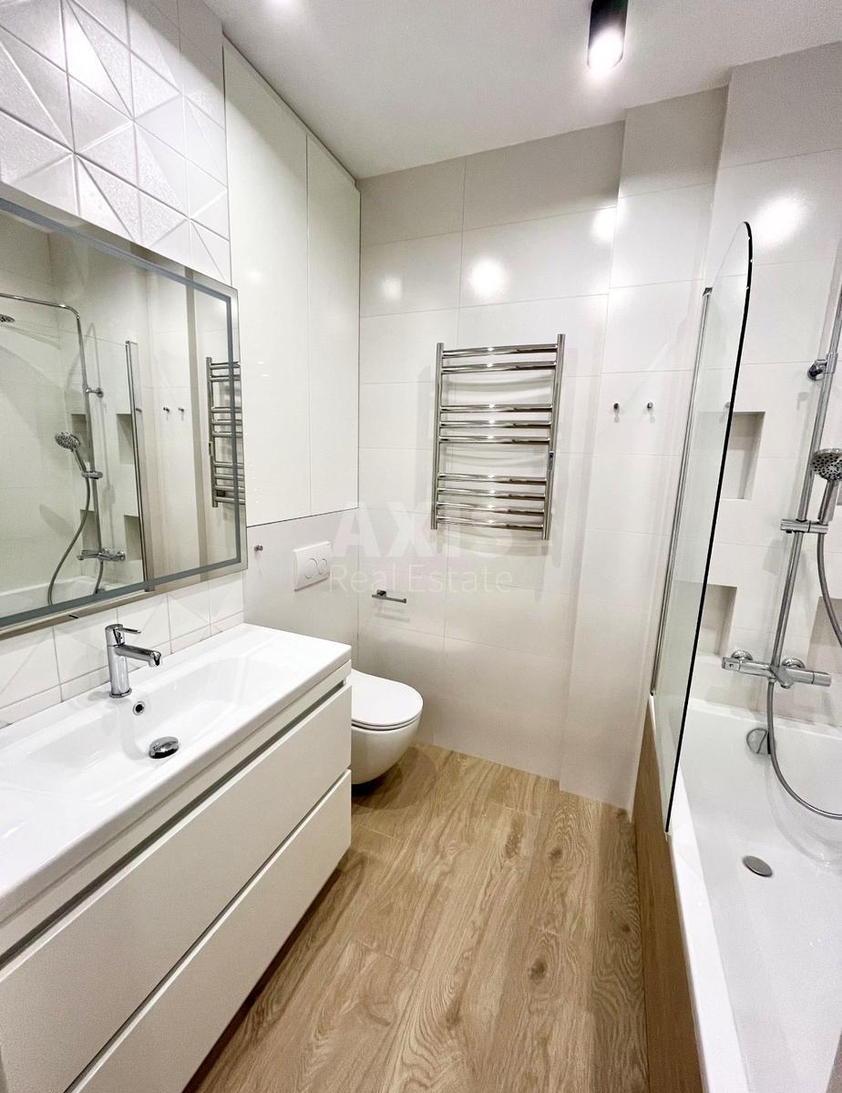 3k apartment bul. Ryl's'kogo Tadeja 4616059