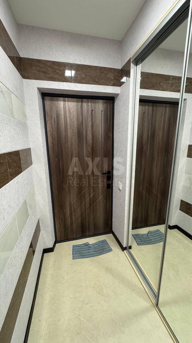 1k apartment vul. Virmens'ka 8/127620033