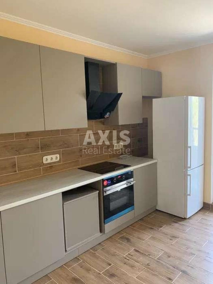 1k apartment vul. Mykil's'ko-Slobids'ka 8