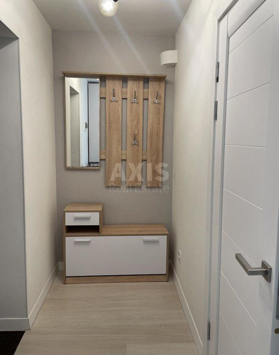 1k apartment vul. Get'mana Vadyma 386